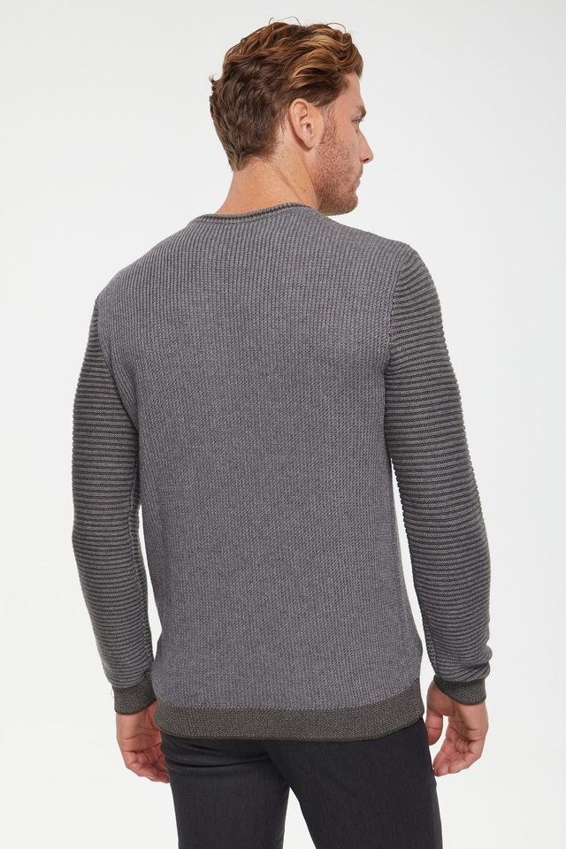 Textured Crew Neck Sweater