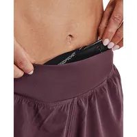 Shorts UA Speedpocket Perf para Mujer