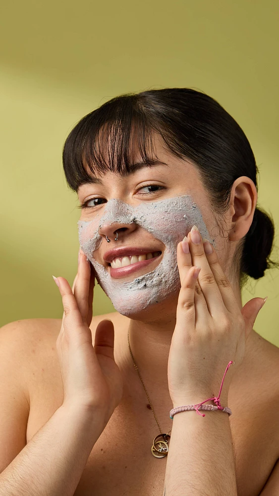 Blueberry Roly Poly Fresh Cleanser