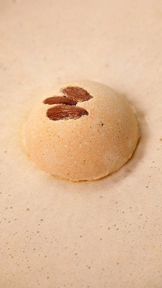 Bombe pour le bain Super Milk