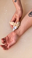 Moisturizing Coconut And Mullein Cataplasm Bath Bomb