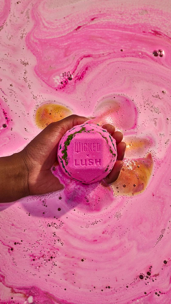 Bombe pour le bain Pink Fizzes Good With Green