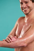 Himalayan Rock Salt Scrub with Strawberry & Ginger