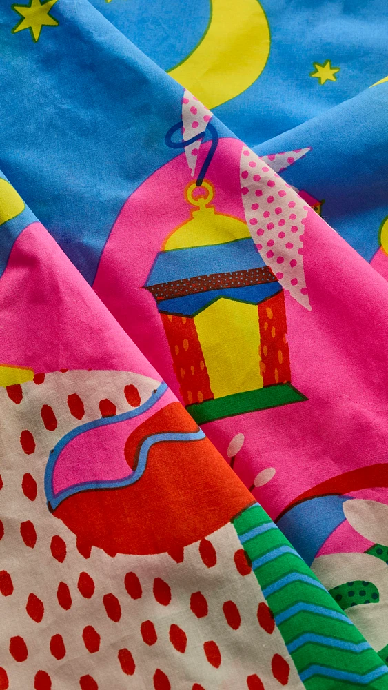 Blooming Good Deeds Knot Wrap