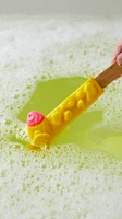 Elsie The Giraffe (You're Having A Bath) Reusable Bubble Bar