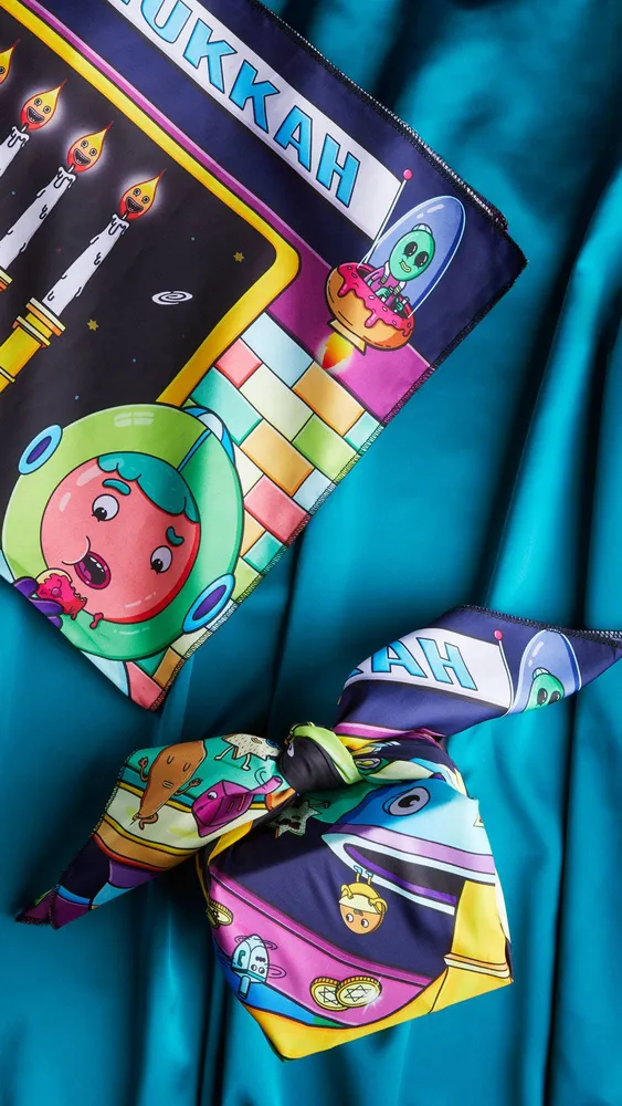 Happy Hanukkah Knot Wrap