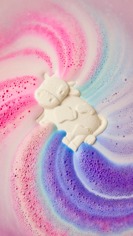 Toby's Magic Cow Bath Bomb
