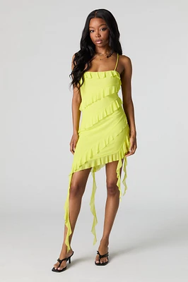 Minirobe asymétrique volantée en filet