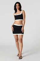 Camisole écourtée à bordure contrastante