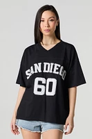 T-shirt avec empiècement brodé San Diego et encolure en V