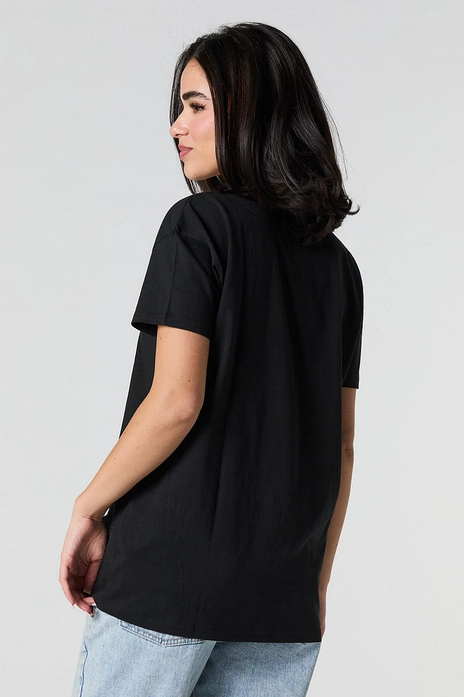 Wanderer Bear Graphic T-Shirt
