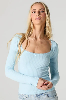 Haut en tricot côtelé sans couture à manches longues avec encolure dégagée