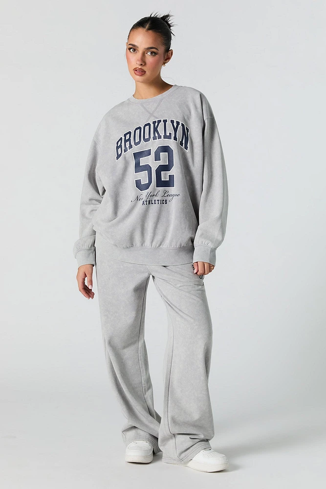 Graphic Washed Crewneck Fleece Sweatshirt