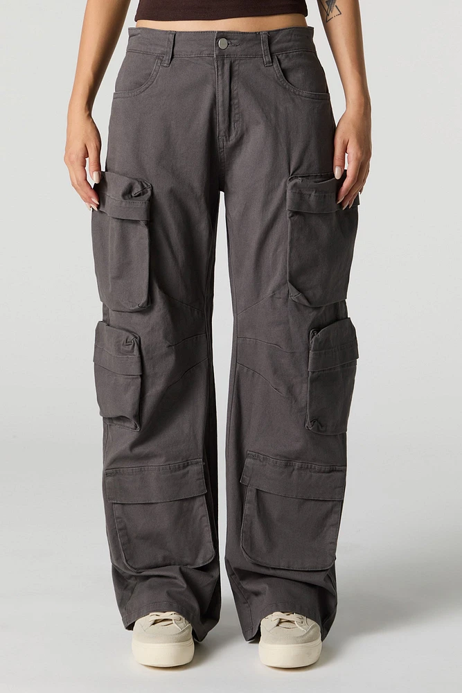 Pantalon cargo à jambe droite avec poches multiples