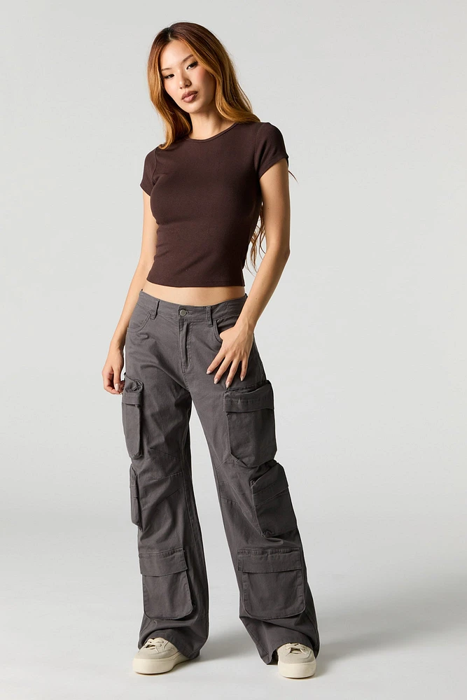 Pantalon cargo à jambe droite avec poches multiples