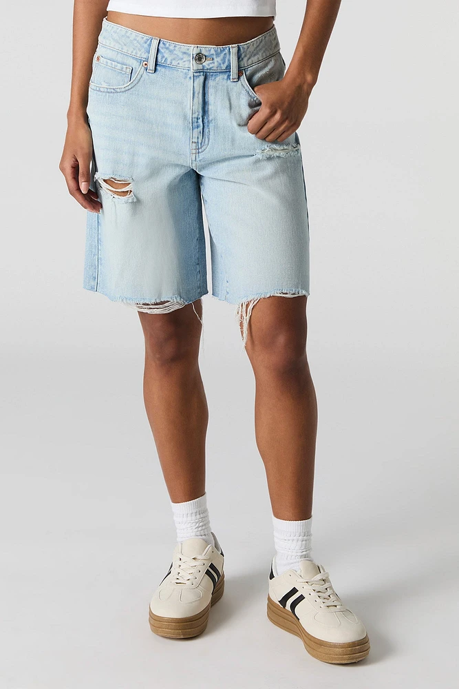 Light Wash Distressed Slouchy Jort