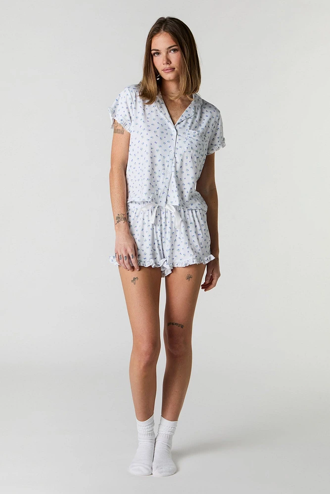 Ensemble pyjama avec haut boutonné et short