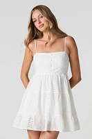 Minirobe de style nuisette avec oeillets