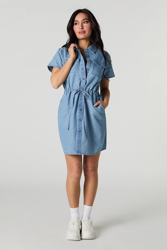 Robe boutonnée en denim avec col