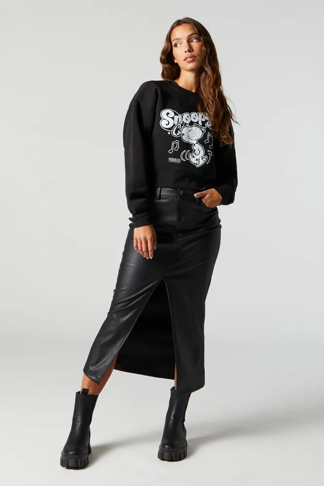 Snoopy Graphic Cropped Sweatshirt