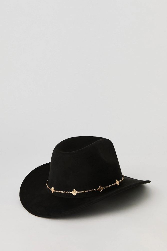 Chapeau de cowboy avec chaîne et breloque