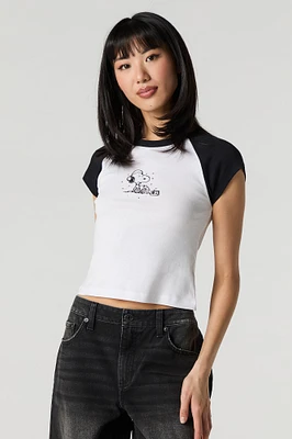 T-shirt raglan à imprimé Snoopy avec pierres du Rhin