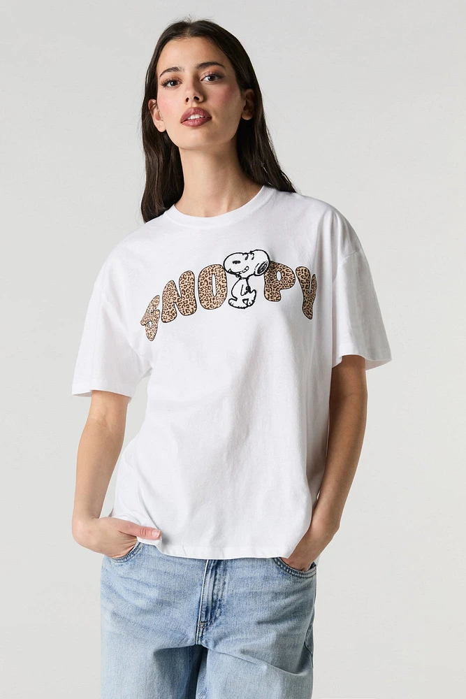 T-shirt de coupe garçonne avec motif brodé Snoopy en chenille