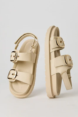 Sandales en similicuir avec boucles