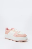 Low Top Platform Sneaker