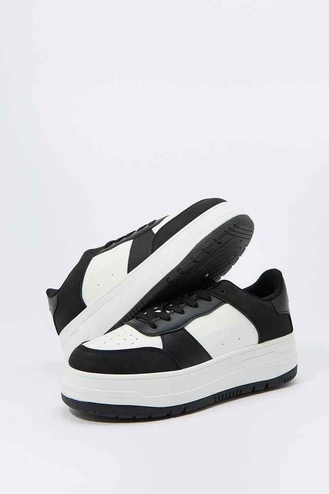 Low Top Platform Sneaker