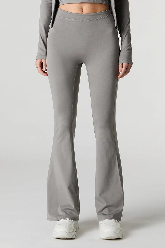 Pantalon Active à jambe évasée
