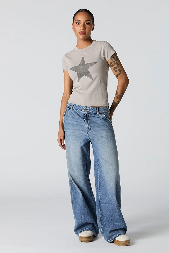 Distressed Star Graphic Fitted T-Shirt