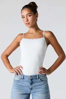 Maillot-camisole profilÃ© avec lisÃ©rÃ© de dentelle