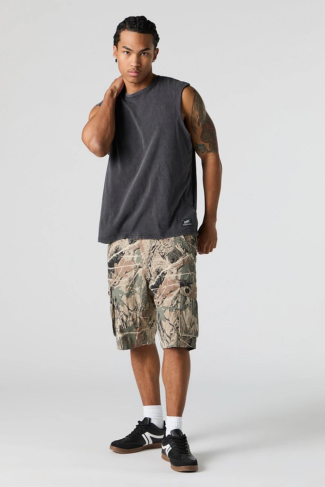 Short cargo avec motif camouflage