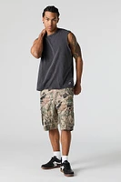 Short cargo avec motif camouflage