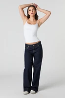 Camisole profilée avec liséré de dentelle et bonnets intégrés