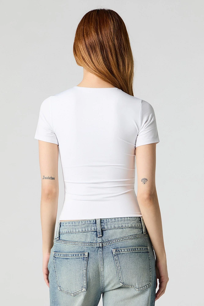 T-shirt profilé à encolure arrondie