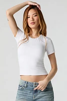 T-shirt profilé à encolure arrondie