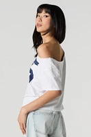 T-shirt imprimé avec épaules dénudées