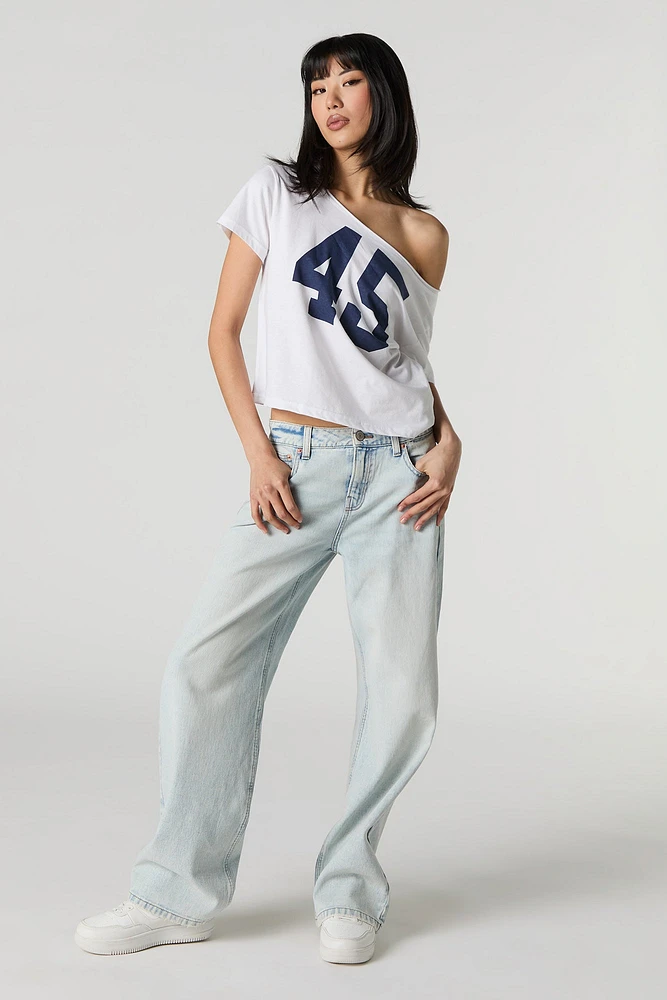 T-shirt imprimé avec épaules dénudées