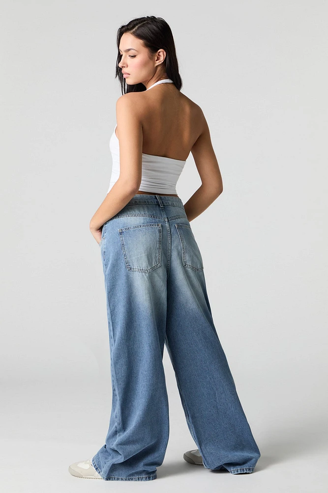 Rigid Low Rise Baggy Wide Leg Jean