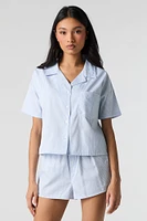 Ensemble pyjama avec haut boutonné rayé et short