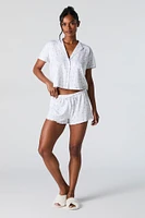 Ensemble pyjama avec haut boutonné imprimé et short