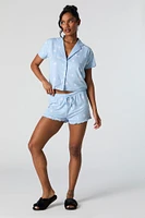 Ensemble pyjama imprimÃ© avec haut boutonnÃ© et short