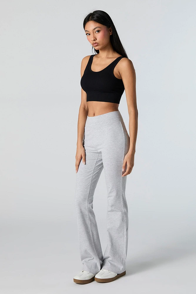 Seamless Ribbed Scoop Neck Cropped Tank with Built-in Cups