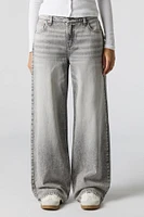 Jean à jambe large délavé gris taille basse