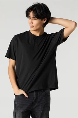 Henley T-Shirt