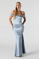 Robe maxi en satin similisoie et avec épaules dénudées