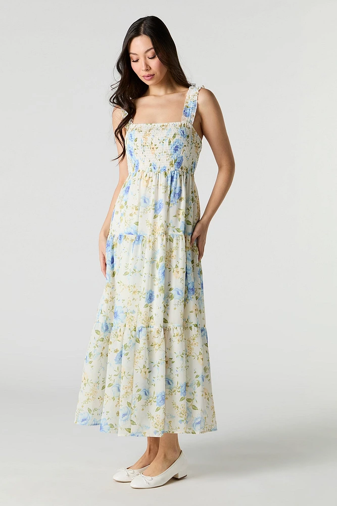 Robe maxi volantée smockée en chiffon