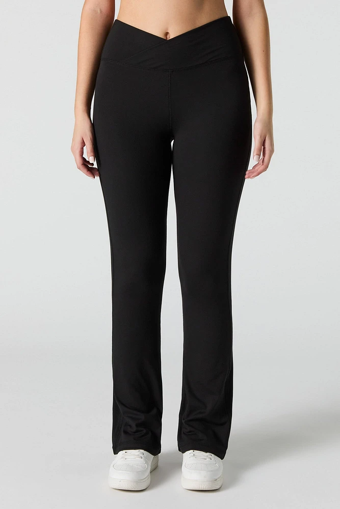 Active Crossover Waist Flare Legging